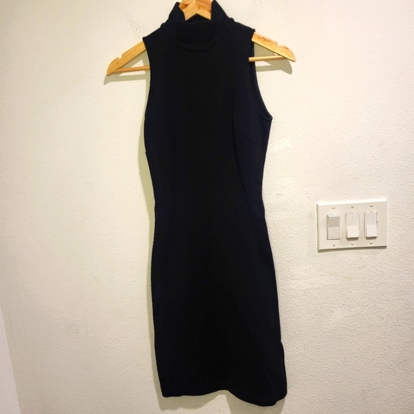 Dolce and Gabbana black dress - Picture 2 of 9